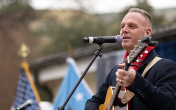 SW Hosts Pentagon Christmas Worship Service