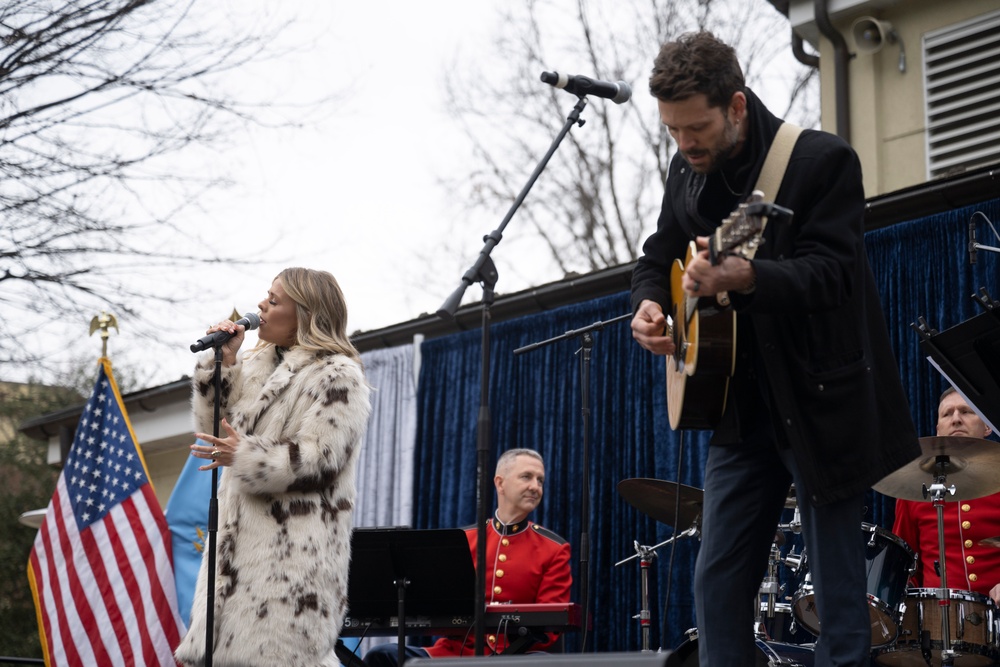 SW Hosts Pentagon Christmas Worship Service