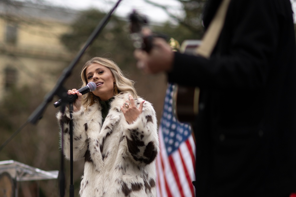 SW Hosts Pentagon Christmas Worship Service