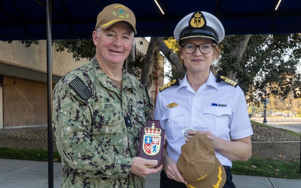 SMWDC hosts members of Royal Norwegian Navy