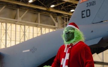 Edwards hosts children's holiday party