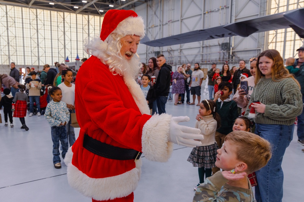 Edwards hosts children's holiday party