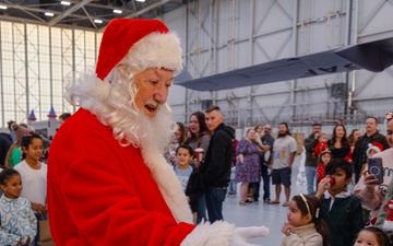 Edwards hosts children's holiday party