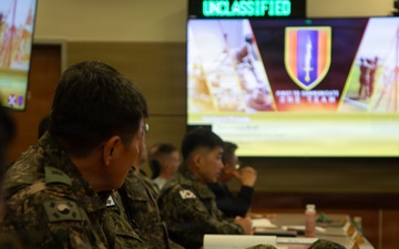 Republic of Korea Army Ground Operations Command Signal Brigade visits 1st Signal Brigade