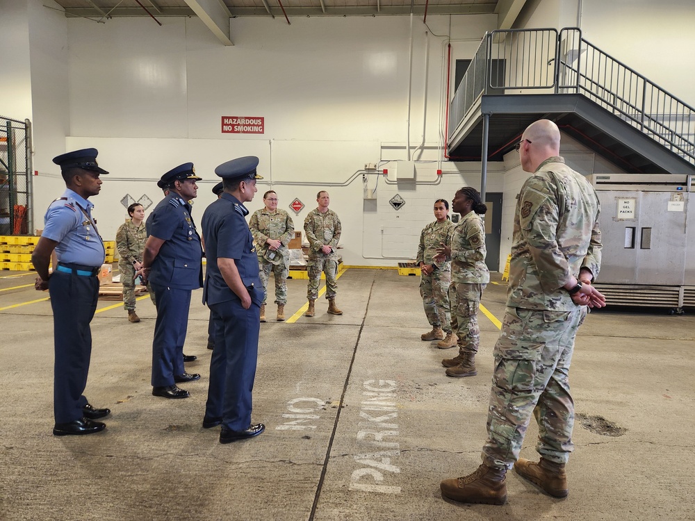 735 AMS Strengthen Ties with Sri Lankan Air Force During Hawaii Visit