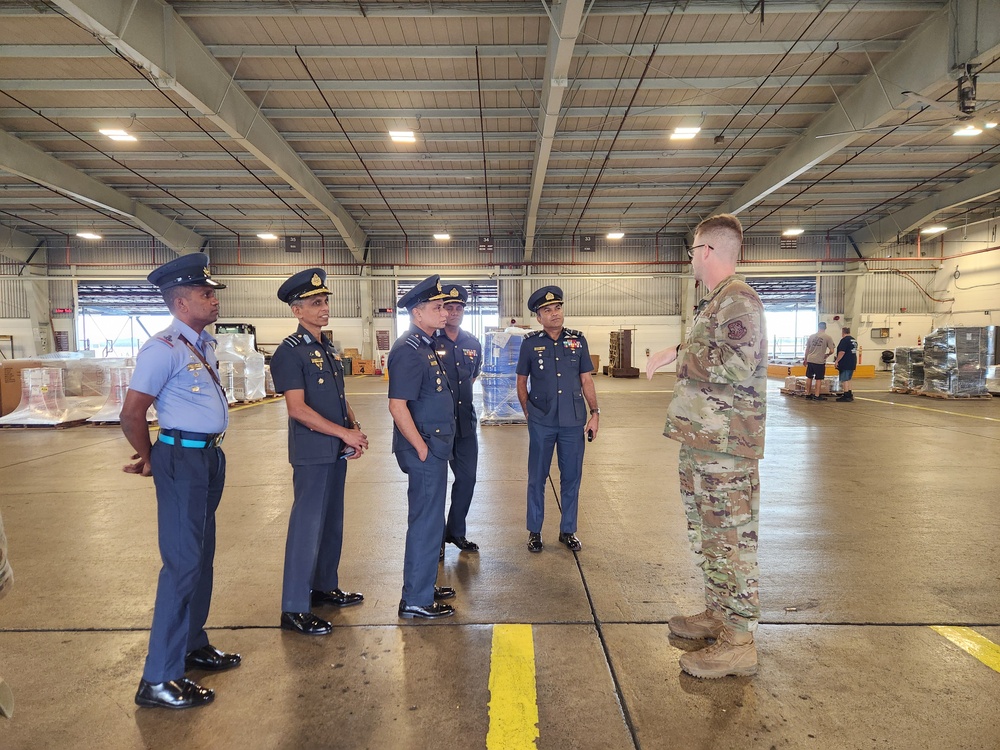 735 AMS Strengthen Ties with Sri Lankan Air Force During Hawaii Visit