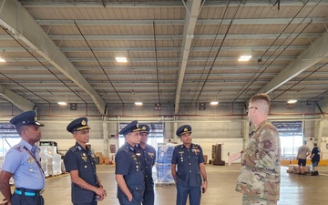 735 AMS Strengthen Ties with Sri Lankan Air Force During Hawaii Visit