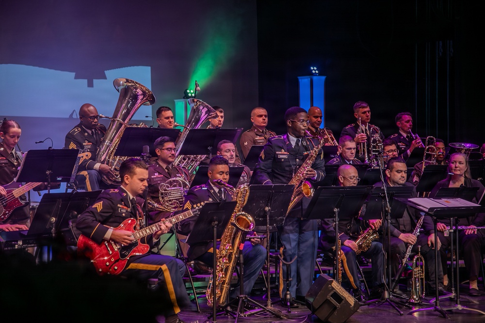 1st Infantry Division 2025 Holiday Band Concerts