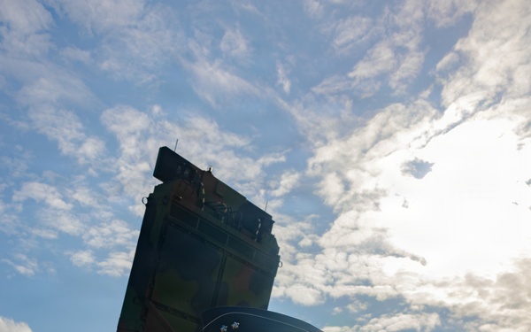 JASDF Southwestern Air Defense Forces commander tours MACG-18 operations