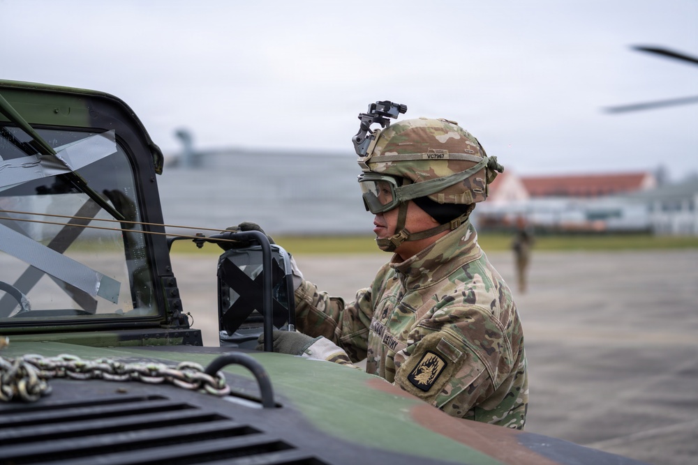 12th CAB Enhances Readiness with Sling-Load Training