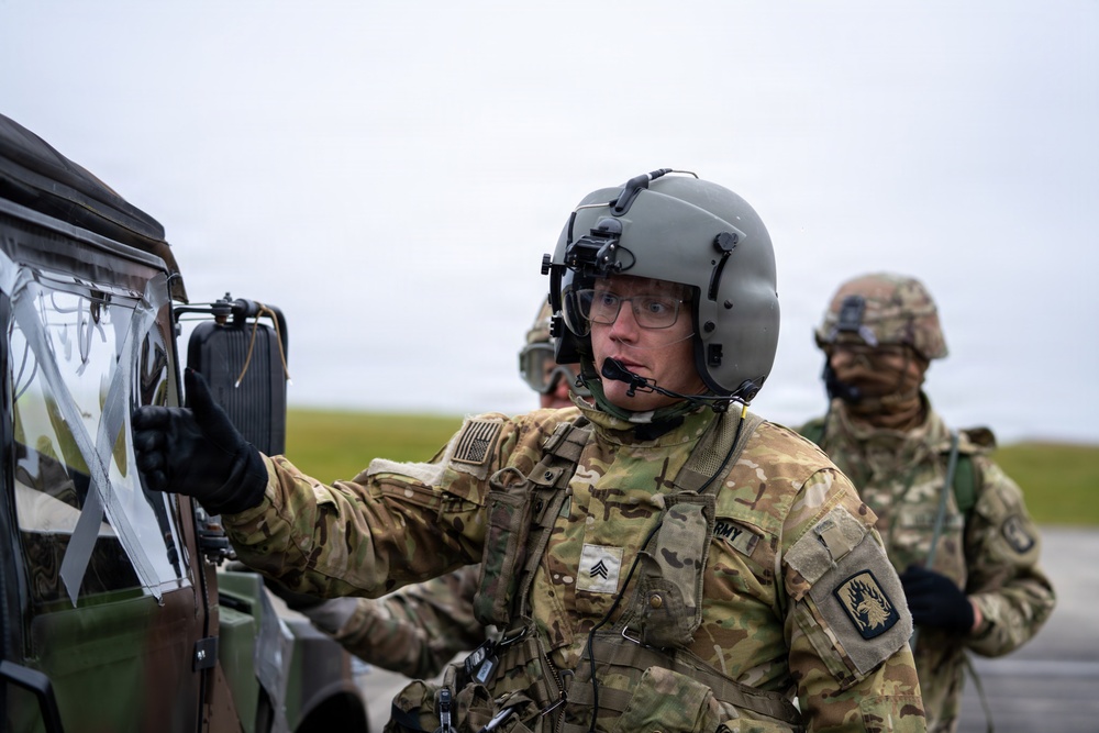 12th CAB Enhances Readiness with Sling-Load Training