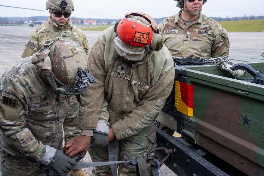12th CAB Enhances Readiness with Sling-Load Training