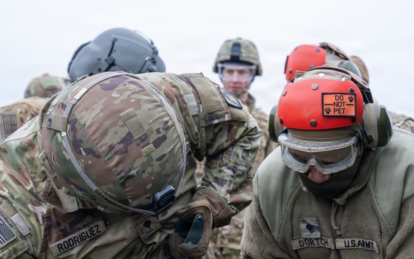 12th CAB Enhances Readiness with Sling-Load Training
