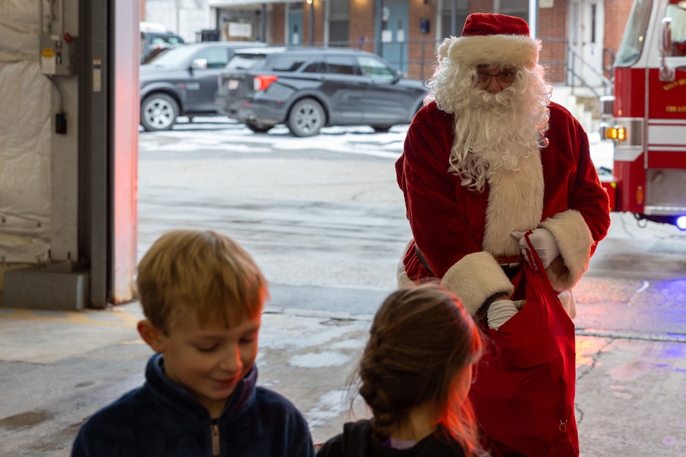 PNSY Caravan of Toys