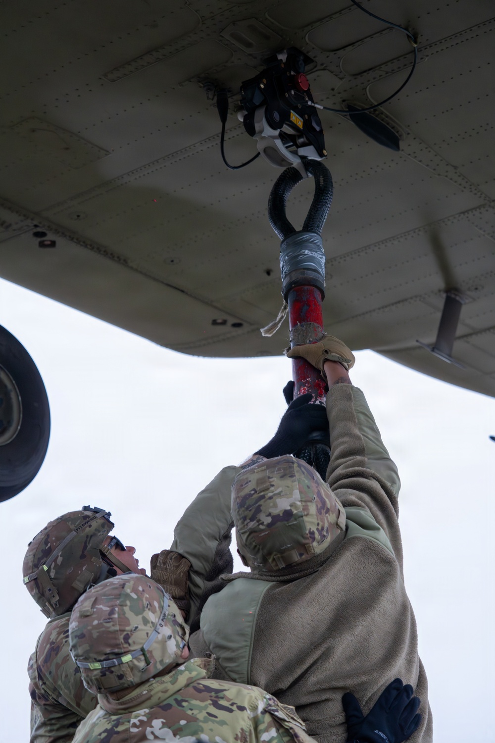 12th CAB Enhances Readiness with Sling-Load Training
