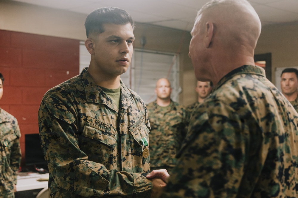 Commandant of Marine Corps, General Eric M. Smith, Visits 22nd MEU(SOC) In Puerto Rico