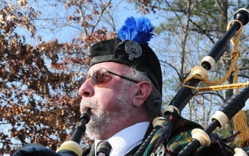 Army Reserve leader helps spread Wreaths Across America in Garden State