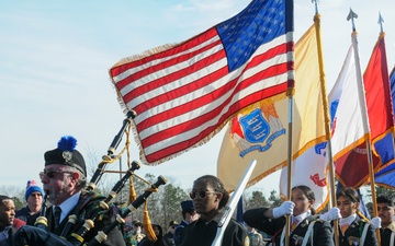 Army Reserve leader helps spread Wreaths Across America in Garden State