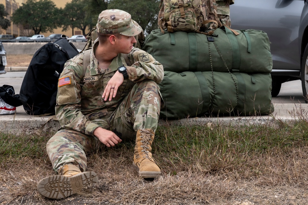 Newly graduated combat medics head home for the holidays