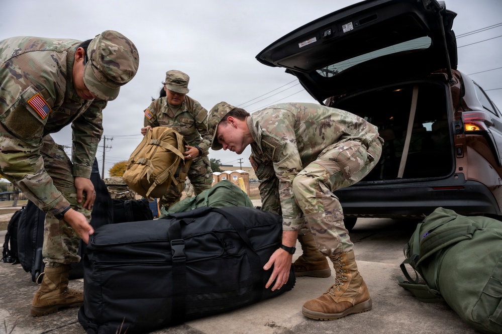 Newly graduated combat medics head home for the holidays