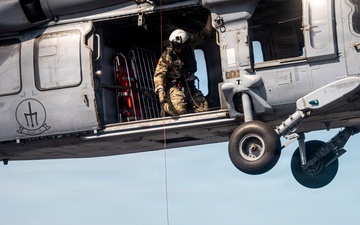 USS Gerald R. Ford (CVN 78) Vertical Hoist Exercise