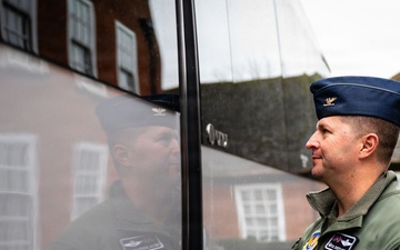 100th ARW Welcomes Professional Staff Members of the Senate Armed Services Committee to RAF Mildenhall