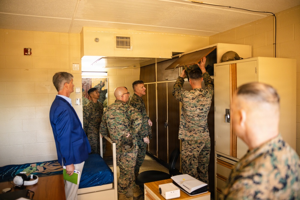 Commanding Progress: MCICOM Commander Maj Gen Woodworth Tours Camp Lejeune
