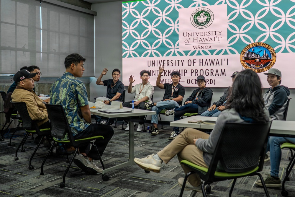 Engineering the Future – University of Hawai’I students find real-world experience at Pearl Harbor Naval Shipyard