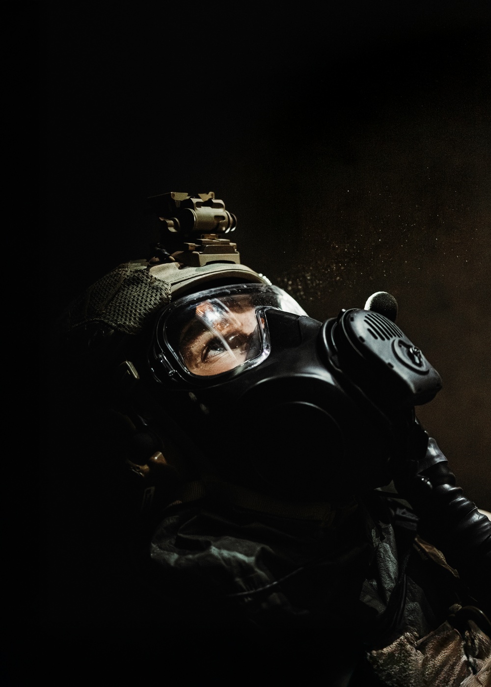 EOD Technicians Conduct a Chemical Drill