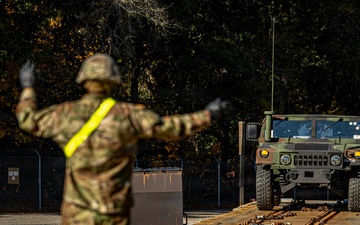 82nd CAB HHC Railhead Training