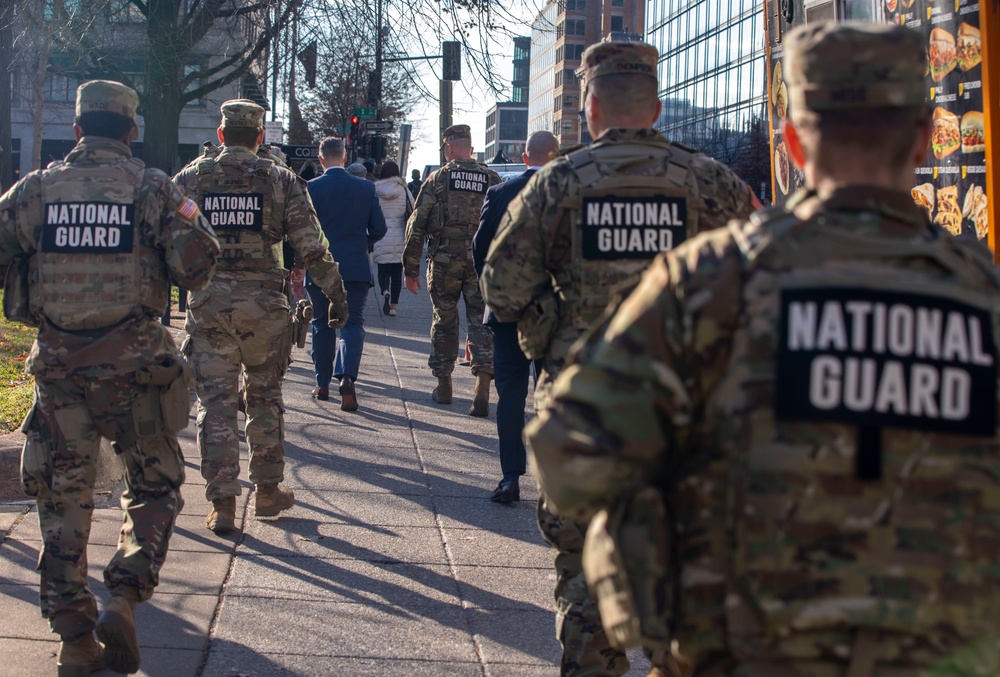 Indiana Senator Jim Banks Greets Guardsmen on Patrol in Washington, D.C.