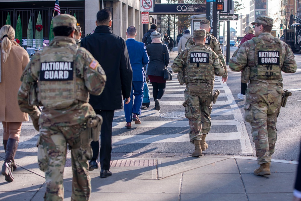 Indiana Senator Jim Banks Greets Guardsmen on Patrol in Washington, D.C.