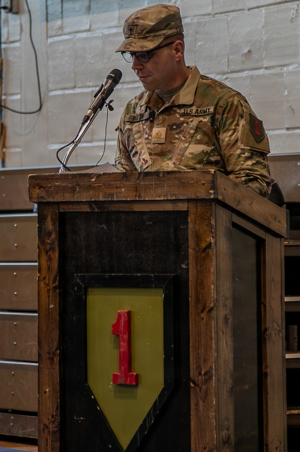 5th Engineer Battalion Welcomed Into the 1st Infantry Division During Patching Ceremony