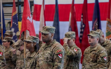 5th Engineer Battalion Welcomed Into the 1st Infantry Division During Patching Ceremony