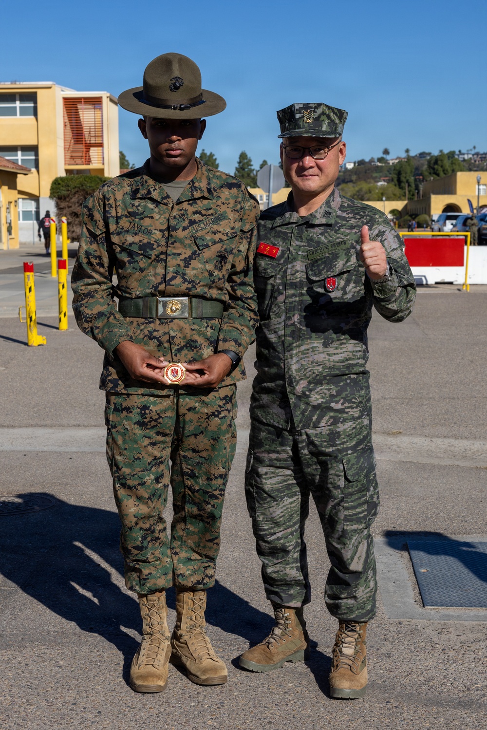The Republic of Korea Sergeant Major of the Marine Corps visits MCRD San Diego
