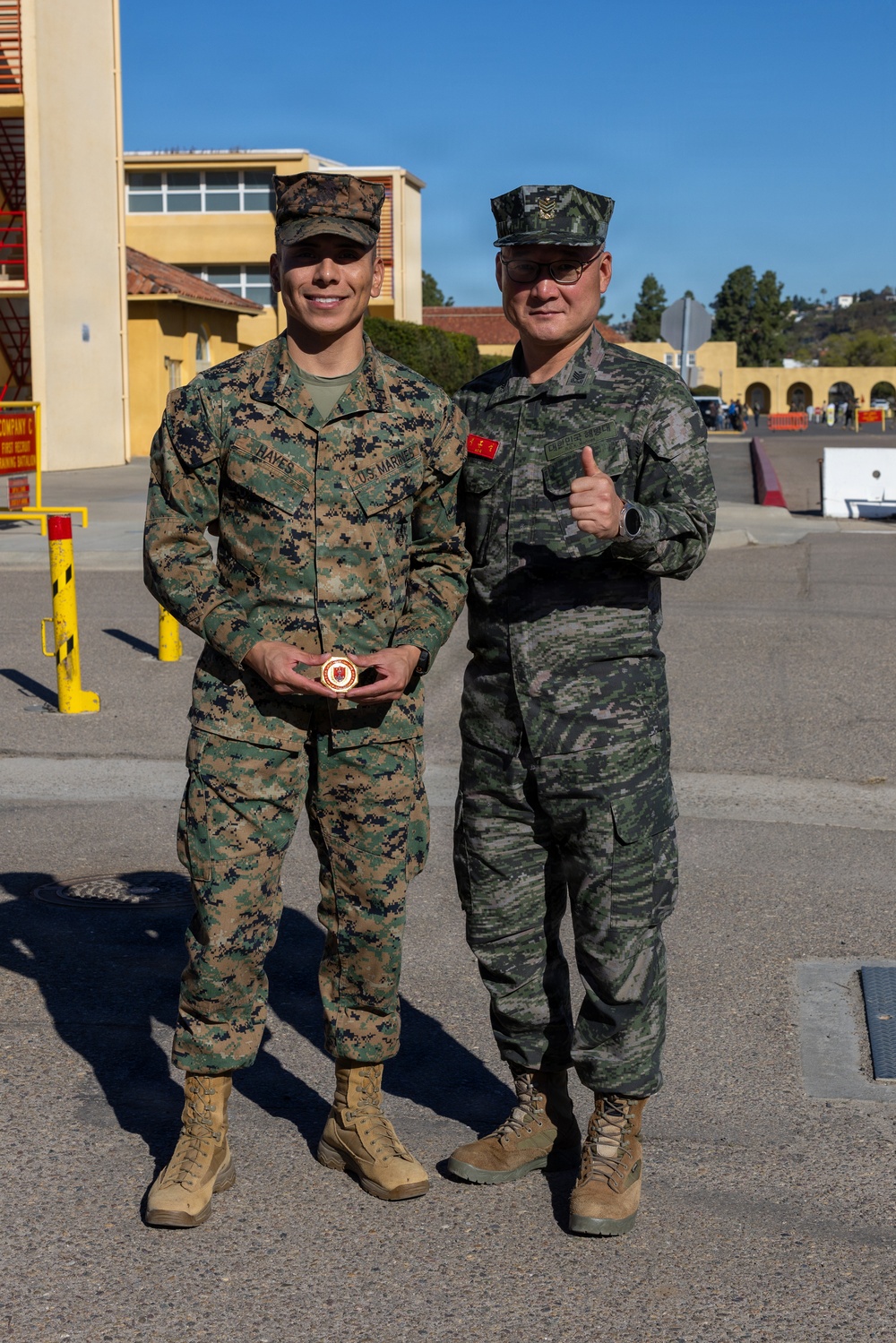 The Republic of Korea Sergeant Major of the Marine Corps visits MCRD San Diego