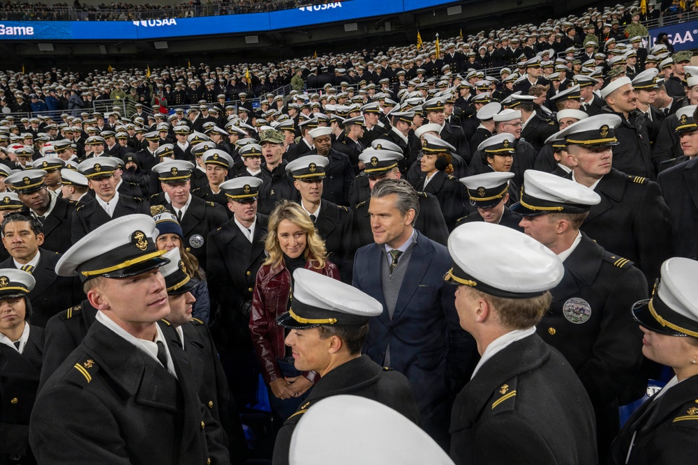 SECWAR Attends 126th ARMY-NAVY Game