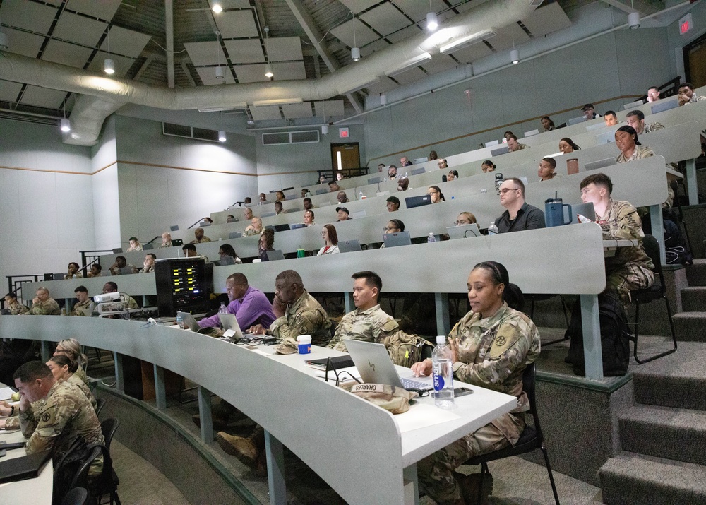 U.S. Army Reserve 143rd Expeditionary Sustainment Command conduct a Global Combat Support System-Army workshop.