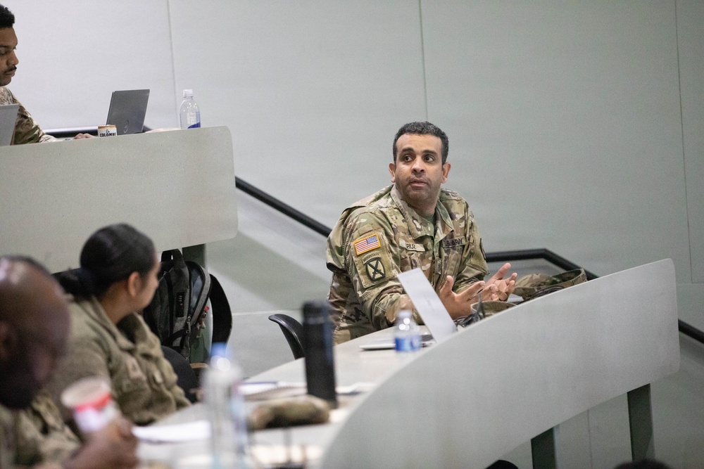 U.S. Army Reserve 143rd Expeditionary Sustainment Command conduct a Global Combat Support System-Army workshop.