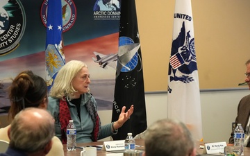 Ambassador Alina Romanowski visits TSC