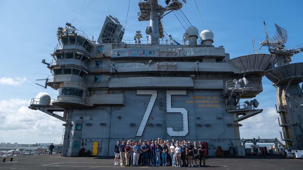 NREIP Interns "Meet the Fleet"