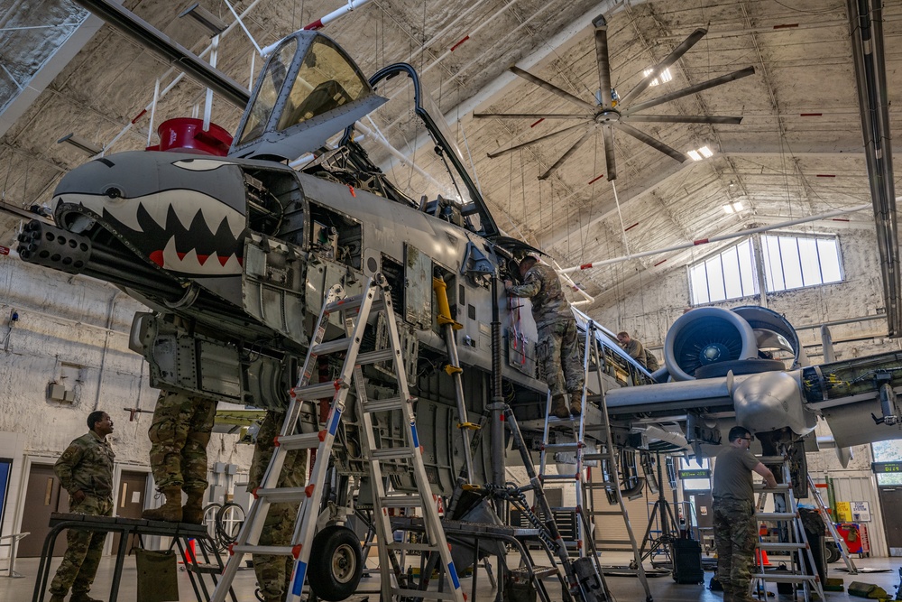 Moody A-10s take flight into the future with advanced radios
