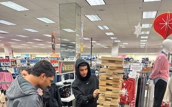 Game On: Sailors Unwind at NEX Great Lakes Ahead of Holiday Break