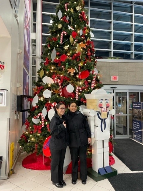 Game On: Sailors Unwind at NEX Great Lakes Ahead of Holiday Break