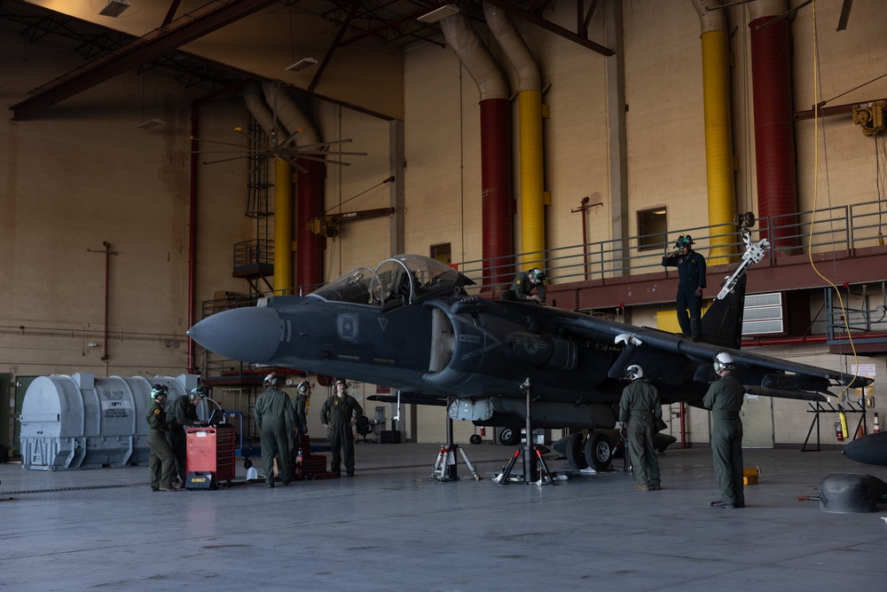 MCAS Yuma AV-8B Harrier II Taken Apart to be Sent to a Prominent National Museum
