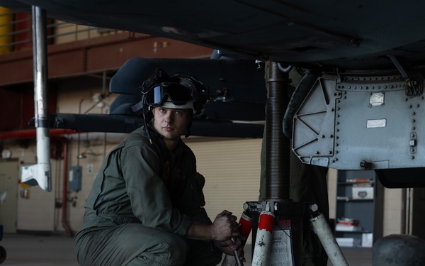 MCAS Yuma AV-8B Harrier II Taken Apart to be Sent to a Prominent National Museum