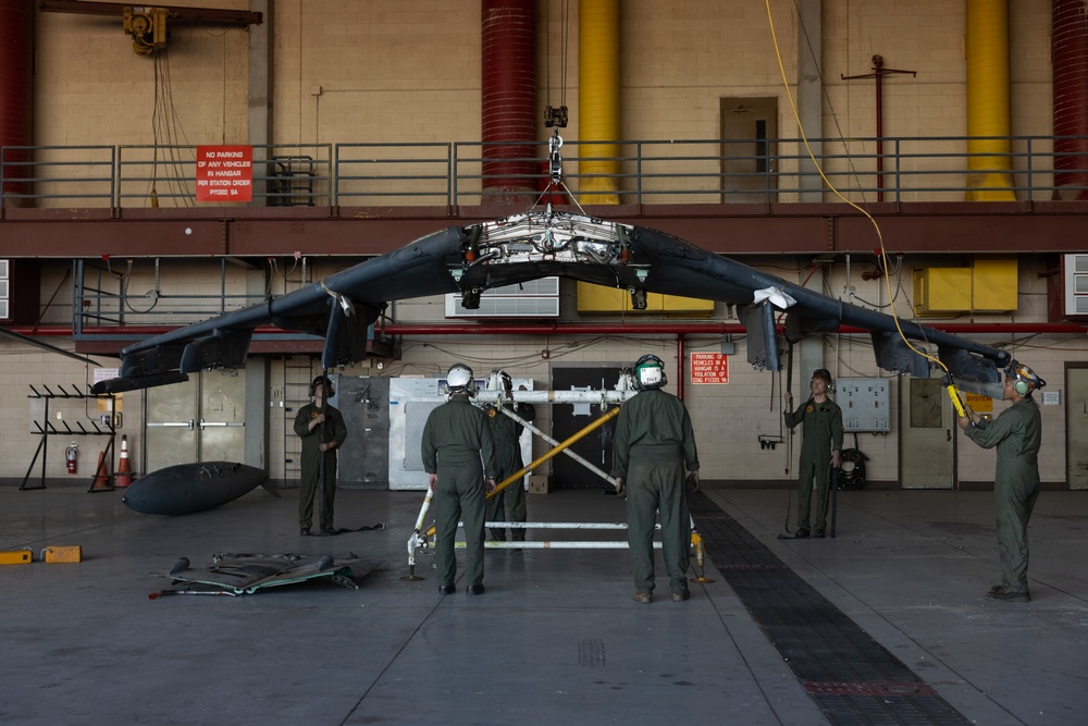 MCAS Yuma AV-8B Harrier II Taken Apart to be Sent to a Prominent National Museum
