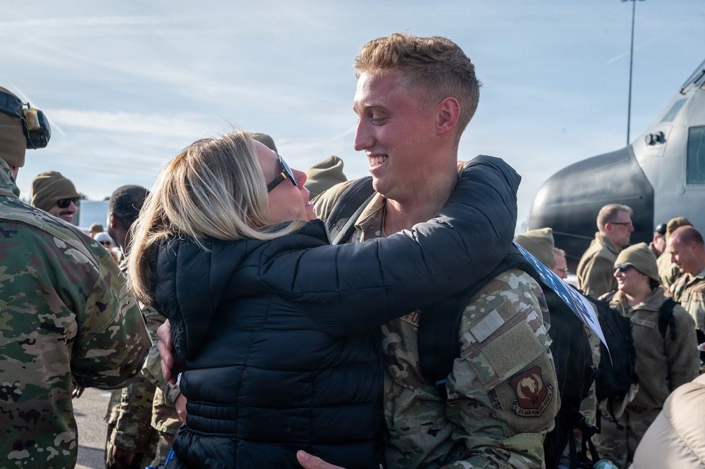 103rd Airlift Wing Airmen Return Home from Overseas Deployment