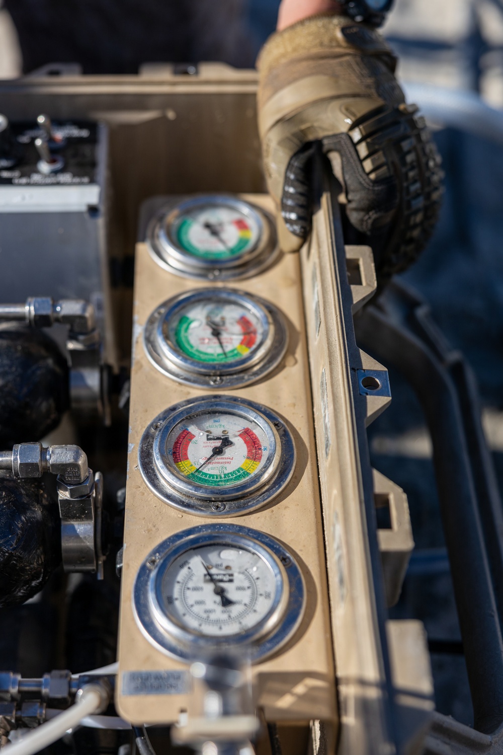 CLB-11 Marines purify seawater in support of 3/5