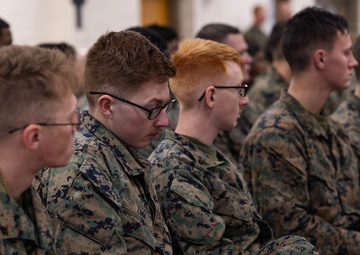 Reserve Marines and families prepare for deployment at the Yellow Ribbon Event at Fort Devens